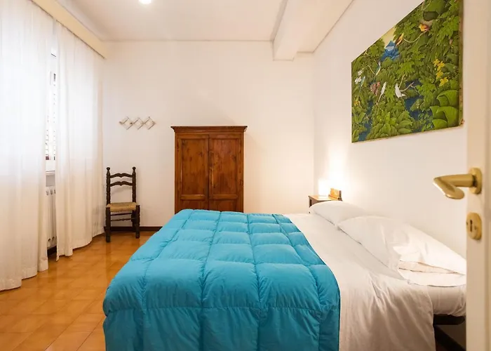 Casa Ibiscus 別荘 モンデッロ